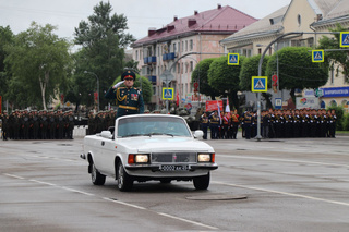 Военный парад прошел на центральной площади Уссурийска