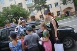 Сотрудники ГИБДД и школьники Уссурийска провели флэшмоб «За безопасность на дороге»