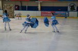 Сказку на льду показали воспитанники федерации фигурного катания Уссурийска