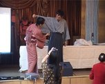 Уссурийские студенты примерили японское кимоно