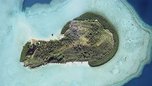 Остров необычной формы выставлен на продажу
