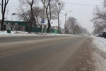 На улицах Уссурийска с утра работают 14 единиц снегоуборочной техники
