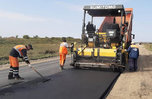 Примавтодор ремонтирует дороги в села Корсаковка и Кроуновка