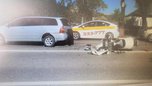 Мотоциклист жёстко врезался в автомобиль в Уссурийске