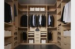 Система хранения для гардеробной комнаты