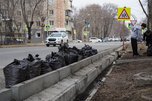 Жители города вышли на уборку улиц Уссурийска