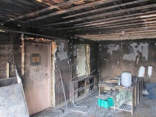 Пожарные спасли жителя Уссурийска из горящего дома