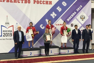 Золотую медаль выиграла уссурийская самбистка на Первенстве России