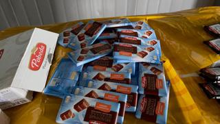 Почти полтонны шоколада задержали уссурийские таможенники при попытке незаконного вывоза в Китай