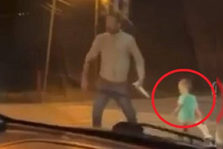 «Смотреть страшно, рядом малыш»: Жуткие кадры видео из Уссурийска появились в Сети