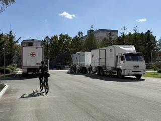 Мобильный медкомплекс работает в центре Уссурийска